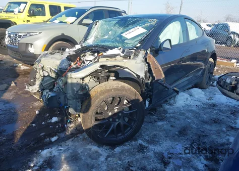 2025 Tesla Model 3 Long Range Rear-Wheel Drive/Standard Rear-Wheel Drive из США, поврежденный, VIN 5YJ3E1EA9SF930053